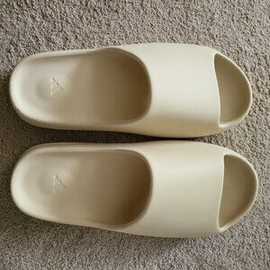 Adidas x Kanye Yeezy Slides - Men's US 14